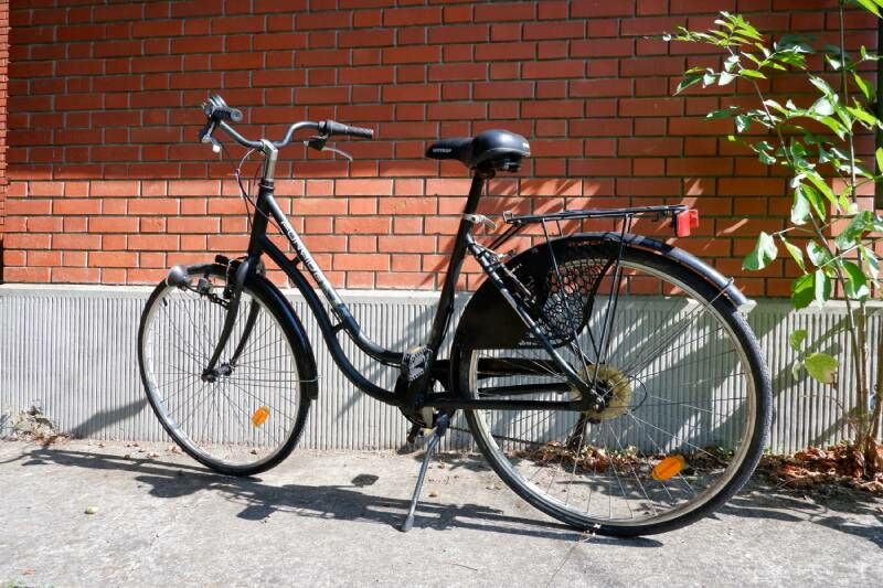 Vélo de ville noir Funride