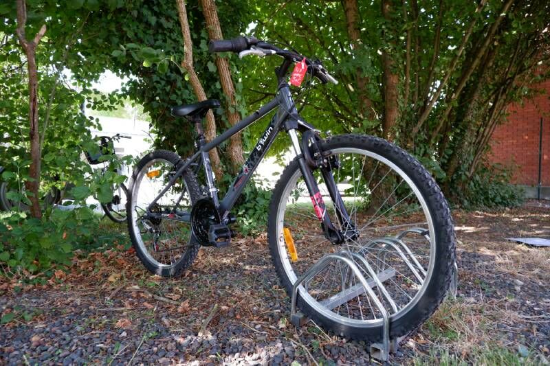 Vélo enfant gris B-TWIN